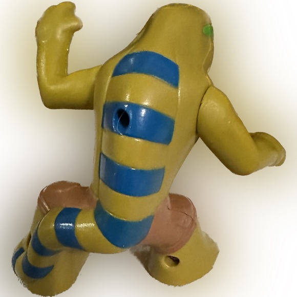 Vintage Teenage Mutant Ninja Turtles The Green Ones Action Figure - Picture 2 of 2